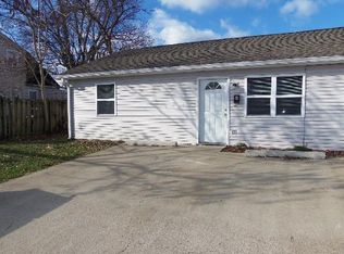 417 E College St APT A, Marion, IL 62959
