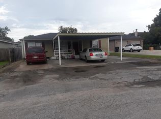 3304 Avenue E, Nederland, TX 77627