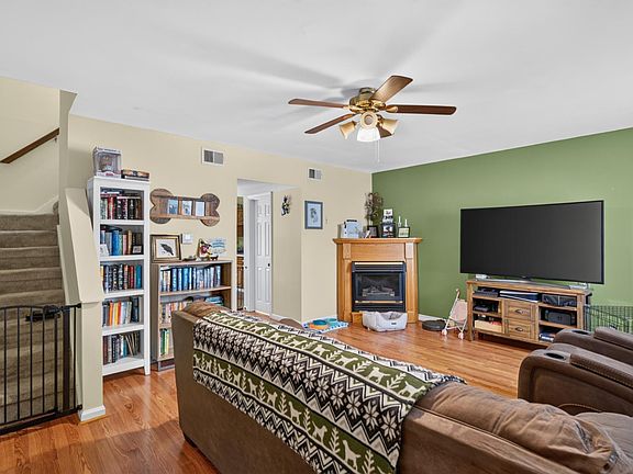 5th image of 29 Westdale Dr
