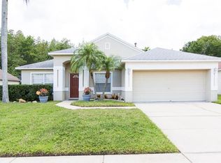 29126 Crossland Dr, Zephyrhills, FL 33543