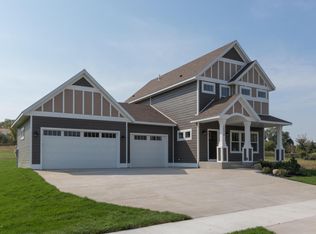 2574 Tee Time Rd SE, Rochester, MN 55904