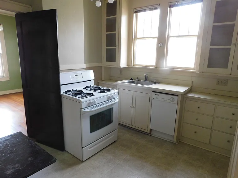 1003 Scott St #A — Photo 5