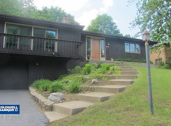 2nd image of 422 Joanne Ln