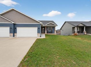 654 Locust Lane, Evansville, WI 53536