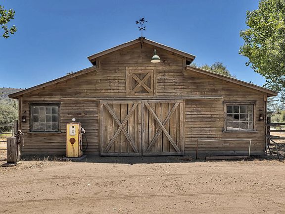 3rd image of 29130 Highway 243