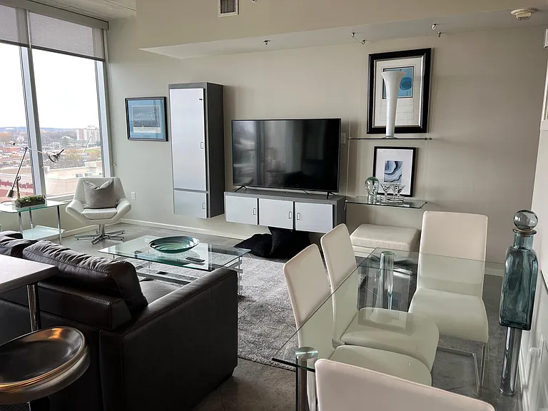 315 Rock St #1005 — Photo 11