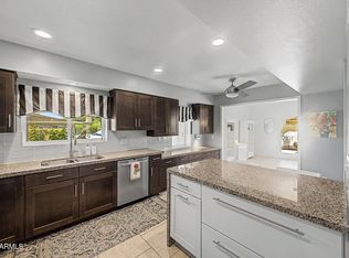 7335 N 11TH Street, Phoenix, AZ 85020