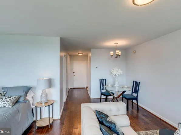 300 M St SW #N802, Washington, DC 20024
