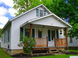 16 Church St, Niverville, NY 12130