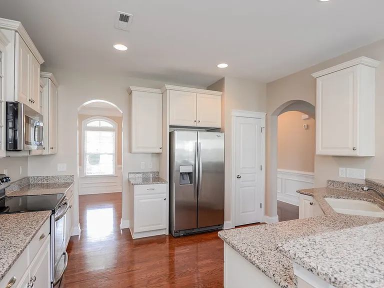 8020 Whitehawk Hill Rd — Photo 7