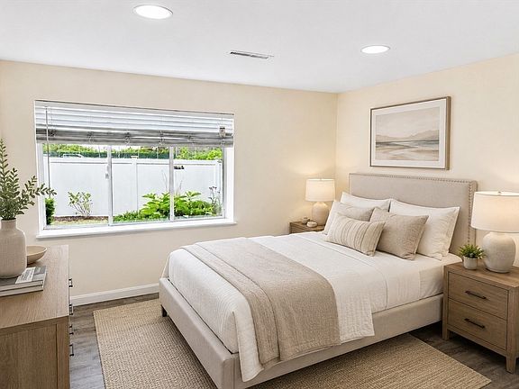 5th image of 150 Elm St APT 3
