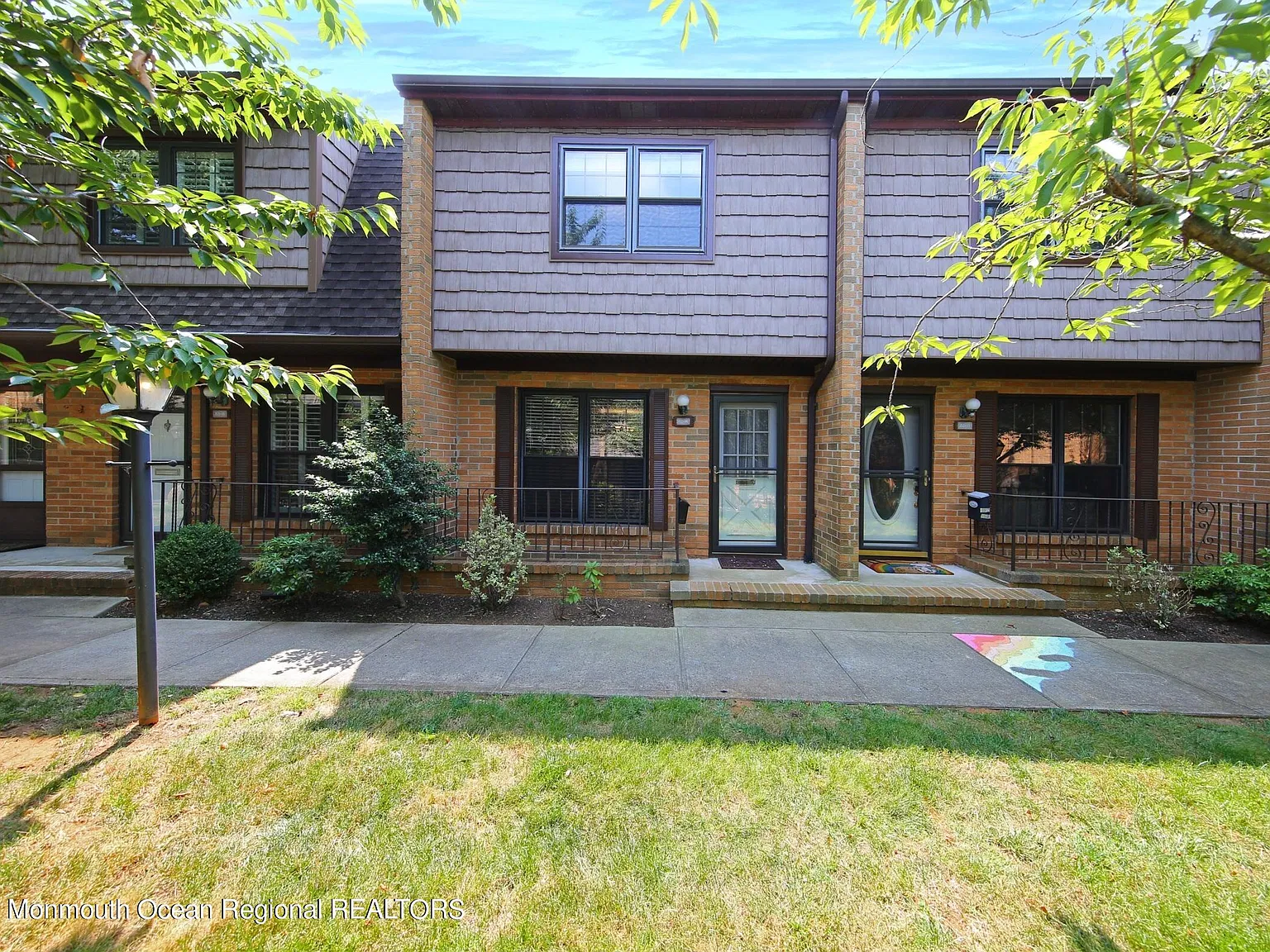 321 Spring St — Photo 2