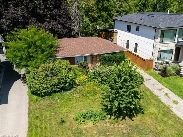 1405 Constance Dr, Oakville, ON L6J 2T8