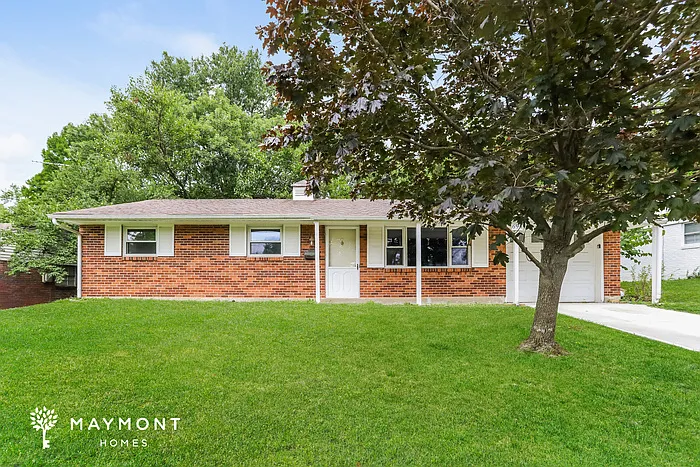 694 Castro Ln — Photo 1