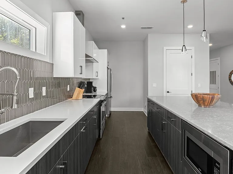 1224 2nd Ave S #302 — Photo 13