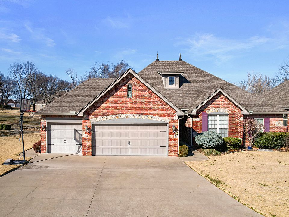 1st image of 4967 Lighthouse Springs Dr