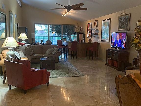 4th image of 1235 N Sunnyvale St #43