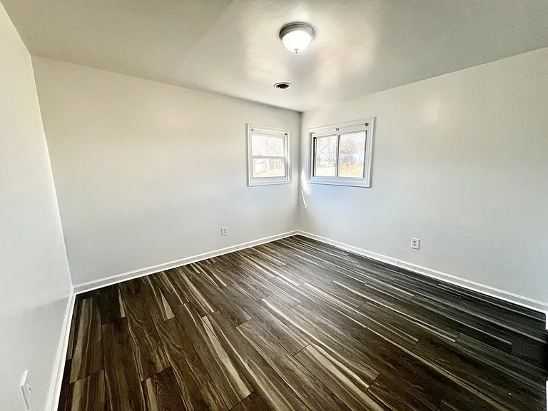 1308 Birchwood Dr — Photo 14