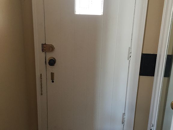 4th image of 3006 N 78th Ave