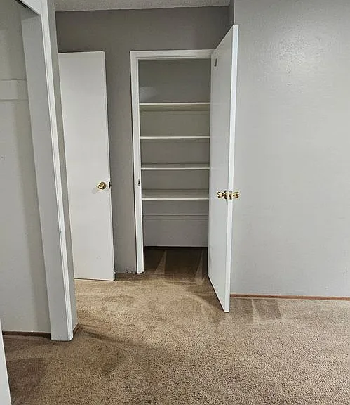 5901 S Land Park Dr — Photo 18
