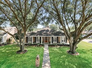 90 Melrose Dr, Destrehan, LA 70047
