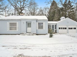 3693 Lake Harbor Rd, Muskegon, MI 49441