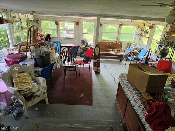5th image of 3056 Broadvue Cir