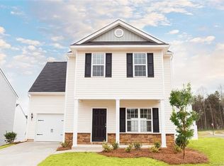 8211 Gabon Ct, Charlotte, NC 28215