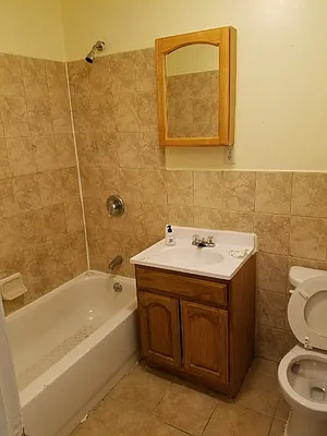 Rented by Pink Stone Realty LLC | media 9