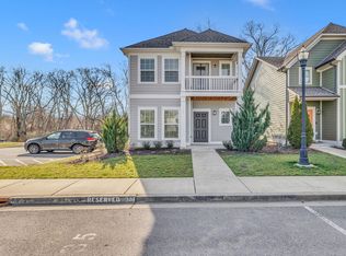 335 Lakeside Park Dr, Hendersonville, TN 37075