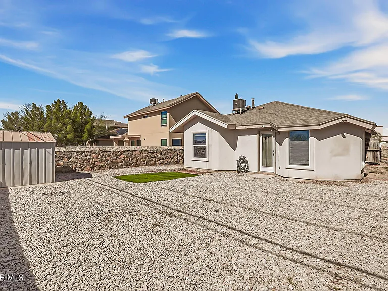 12928 Alfredo Apodaca — Photo 38