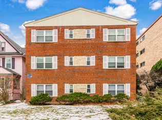 2146 Sherman Ave., Evanston, IL 60201