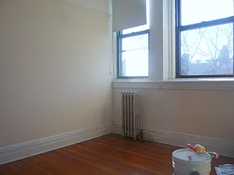 Rented by Picture Realty Inc.