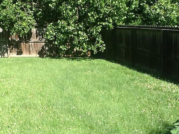 4th image of 195 Parkland Hts