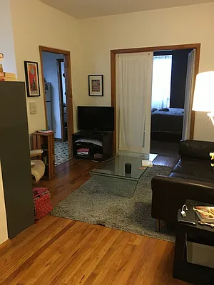 Rented by Warren T Real Estate Corp. | media 40