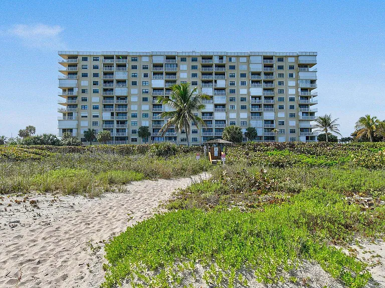 3200 N Hwy #A1A-209 — Photo 7