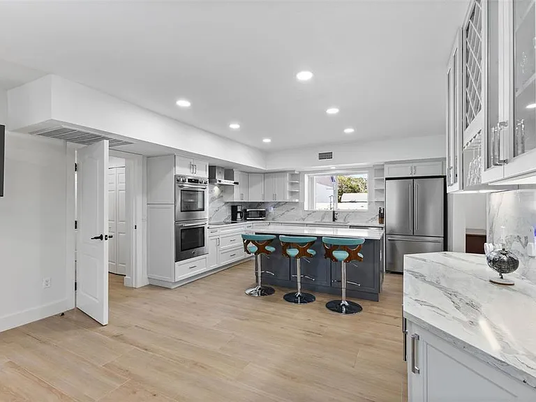7100 Park St S — Photo 18