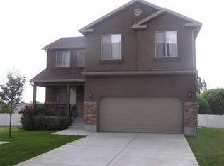 698 Apple Grove Ln, Pleasant Grove, UT 84062