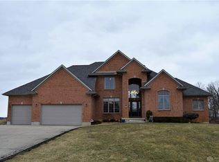 2291 Callahan Rd, South Vienna, OH 45369