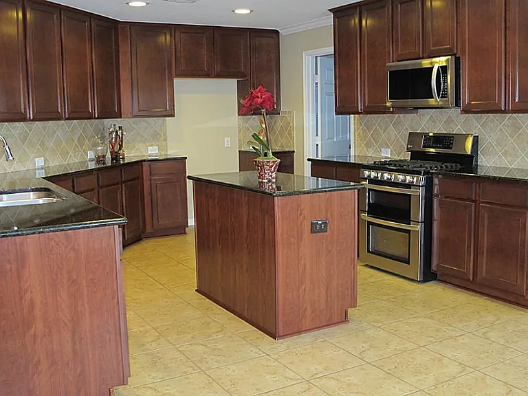 6422 Saragosa Crossing Ln — Photo 7