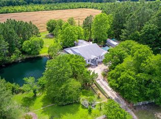 215 Pine Grove Rd, Alma, GA 31510