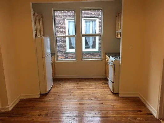 Rented by The MJS Group NY LLC | media 16