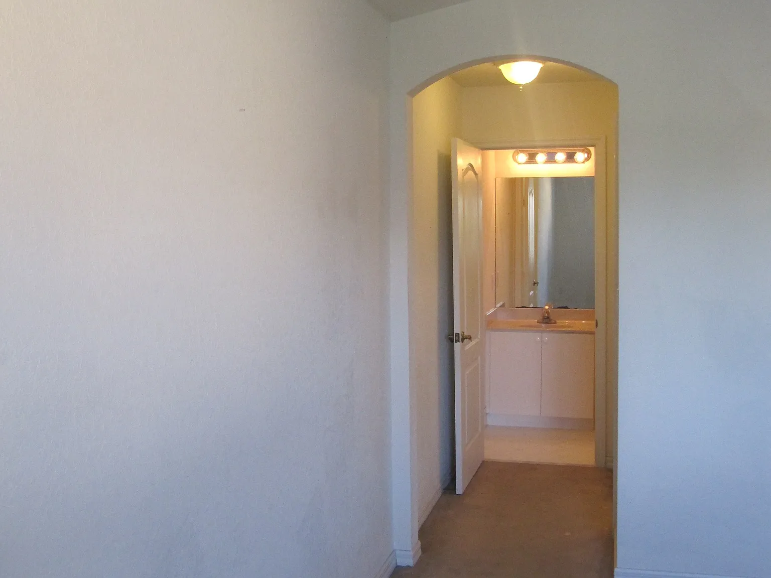 8858 W Flagler Street — Photo 4
