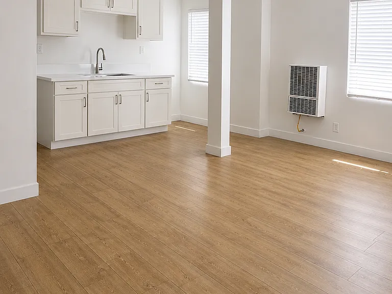 447 S. Rampart Blvd - Studio & 1 Bedroom Apartment! — Photo 6