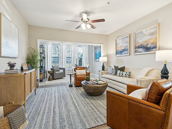 Newly Renovated Two Bedroom with Sunroom