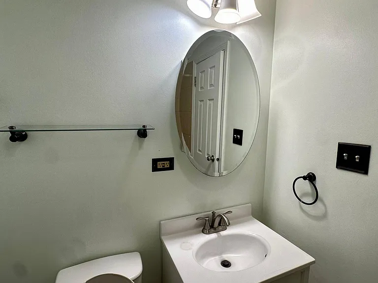 710 Newland Ave — Photo 11