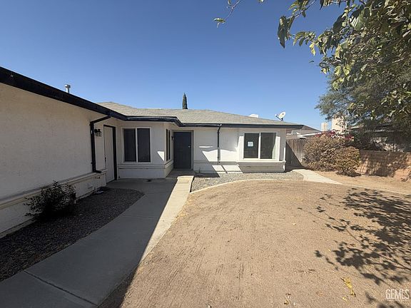 4th image of 2801 Belden Ln