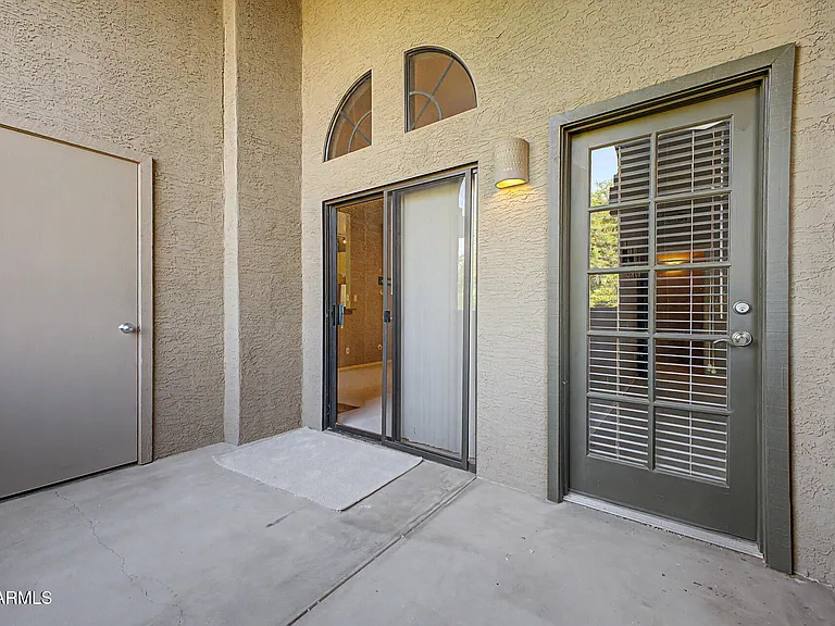 9600 N 96th St #242 — Photo 33