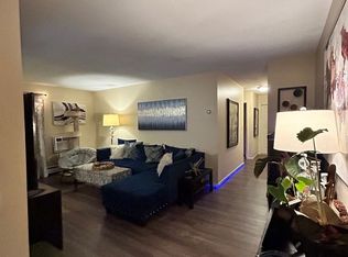 625 Ravoux Rd #113, Chaska, MN 55318