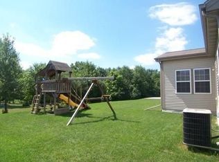 9215 W Riverwoods Dr, Milwaukee, WI 53224